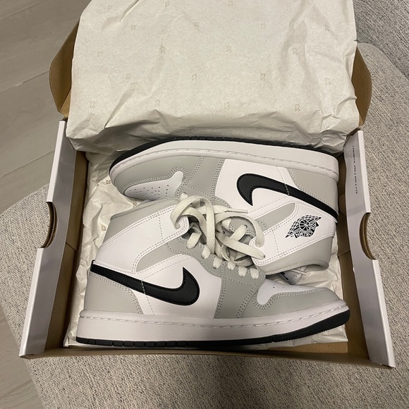 Nike Shoes - WOMENS AIR JORDAN 1 MID IN GREY FOG